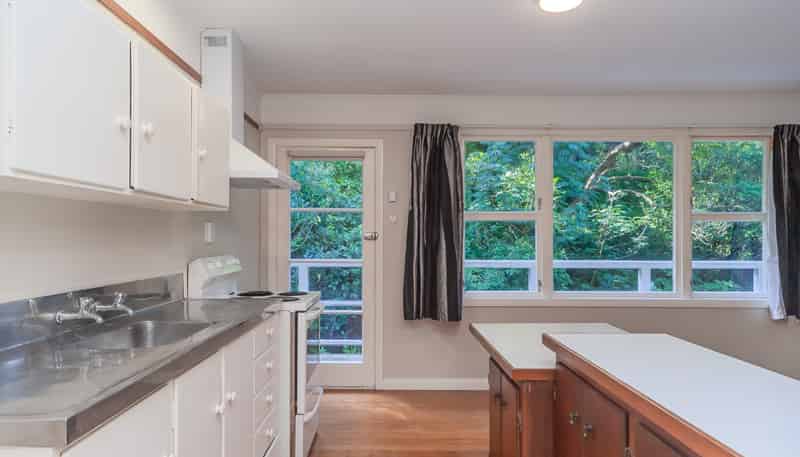 70B Sar Street, Wadestown