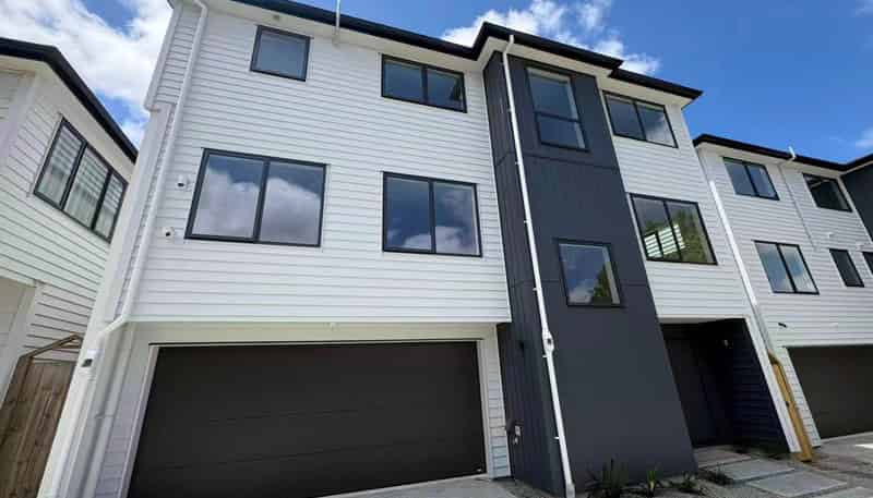 66B Angelo Avenue, Howick