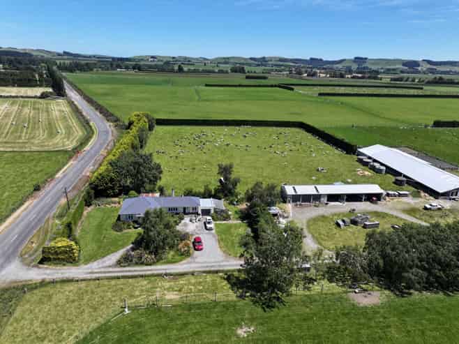 389 Mckenzie Road, Browns