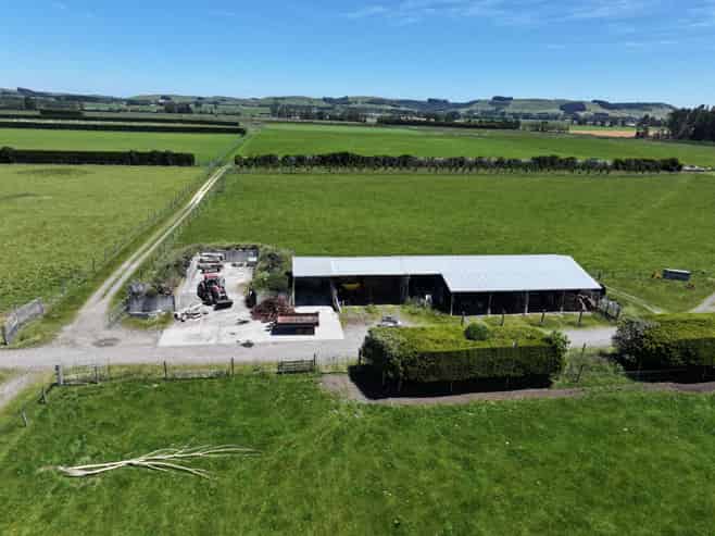 389 Mckenzie Road, Browns