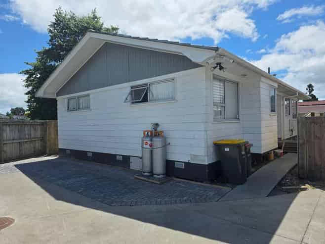 2/26 Ferndown Avenue, Papatoetoe