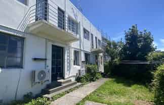 2/243 The Terrace, Te Aro