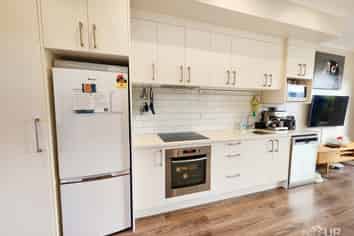 5 Harakeke Road, Hobsonville