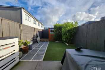 5 Harakeke Road, Hobsonville