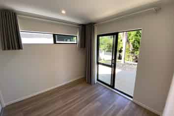 8A Onepu Lane, Manly