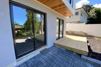 8A Onepu Lane, Manly