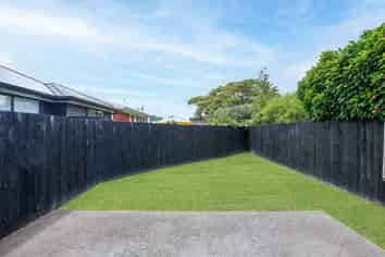 1/14 Hooker Avenue, Chedworth