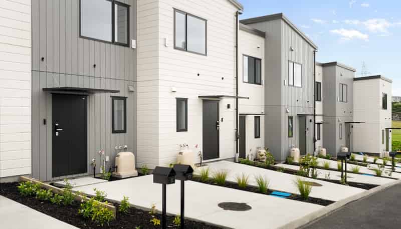 25 Awhi Lane, Massey