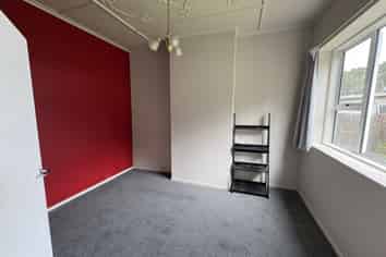 8 Coburn Ave, North East Valley