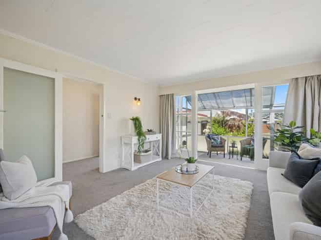 44 Ellesmere Avenue, Miramar