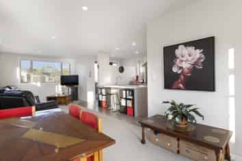 26 Scoria Close, Pyes Pa