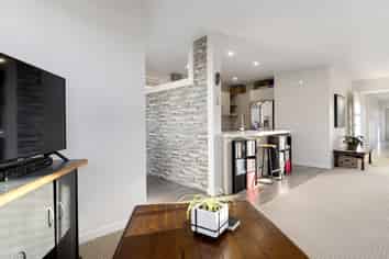 26 Scoria Close, Pyes Pa