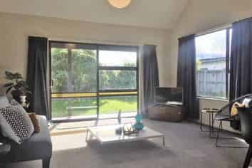 60a McFaddens Road, Saint Albans