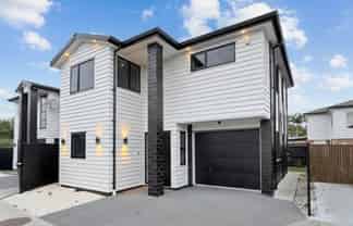 18b Calvert Avenue, Mangere East