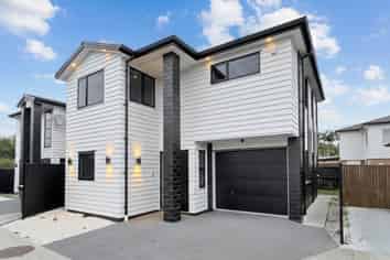 18b Calvert Avenue, Mangere East