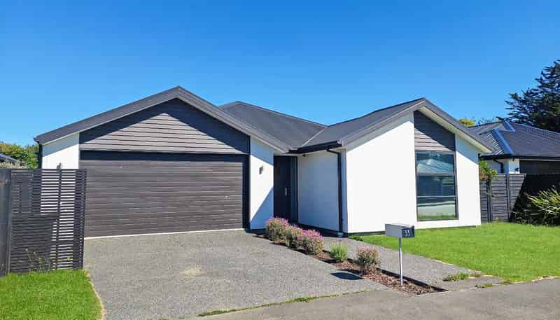 33 Robert Duncan Road, Belfast