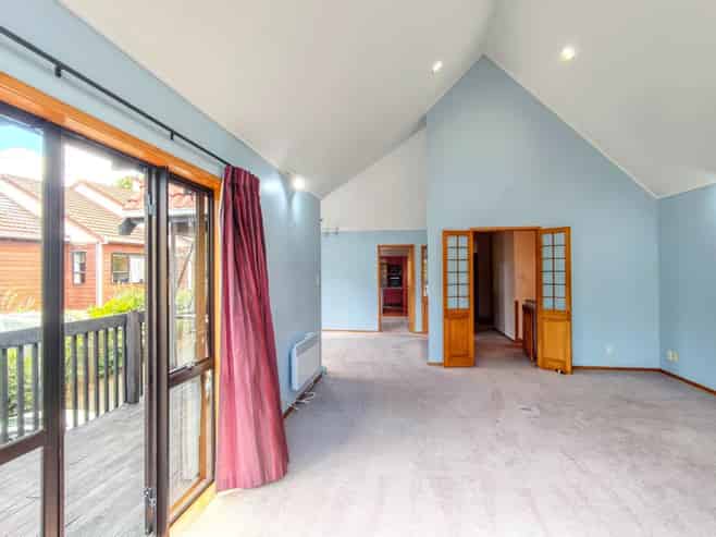 2 Crown Hill Close, Forrest Hill