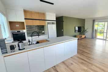 16A Argyle Street, Waipu