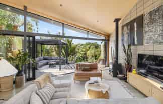 12 Ridge Road, Oneroa