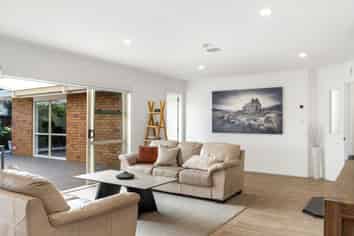 6 Madeira Close, Papamoa