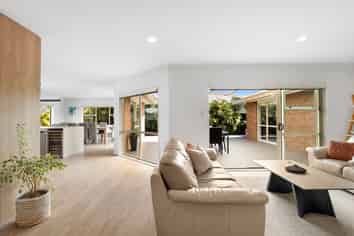 6 Madeira Close, Papamoa