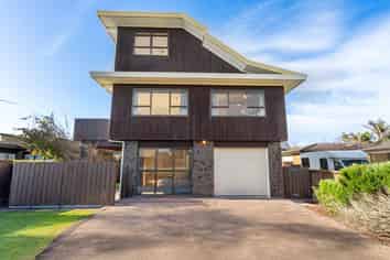 2 Empire Road, Orewa