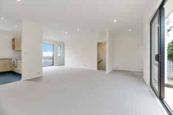 19/69 Target Road, Totara Vale