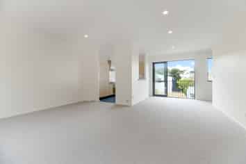 19/69 Target Road, Totara Vale