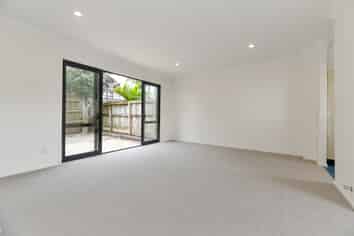 19/69 Target Road, Totara Vale