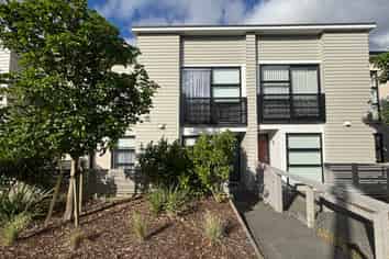 3 Kaiwawao Lane, Hobsonville