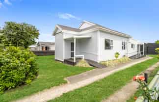 27 Kitchener Street, Whanganui East