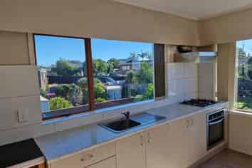 4/84A Pah Road, Papatoetoe