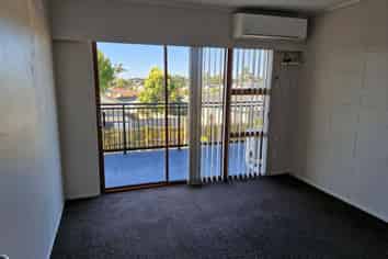 4/84A Pah Road, Papatoetoe