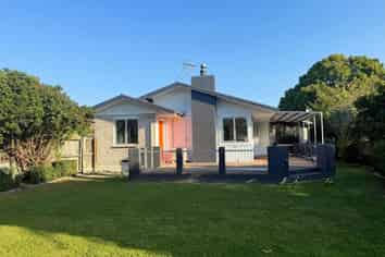 Hawkes Bay - Address withheld