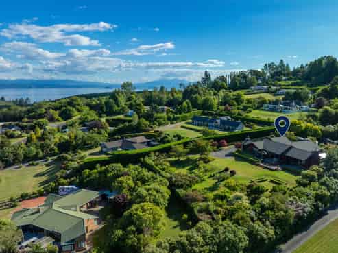 48 Blue Ridge Drive, Acacia Bay