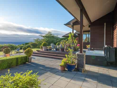 48 Blue Ridge Drive, Acacia Bay