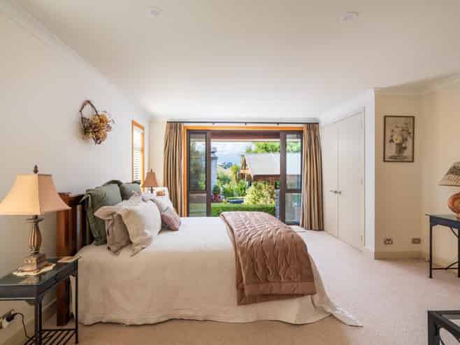 48 Blue Ridge Drive, Acacia Bay