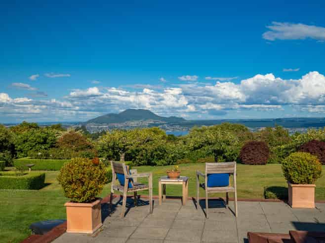 48 Blue Ridge Drive, Acacia Bay