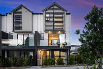 14e Tahingamanu Road, Hobsonville