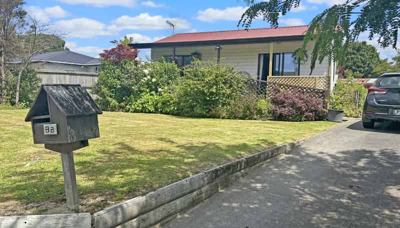 8A Paterson Street, Pahiatua