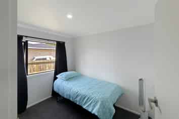 8A Paterson Street, Pahiatua