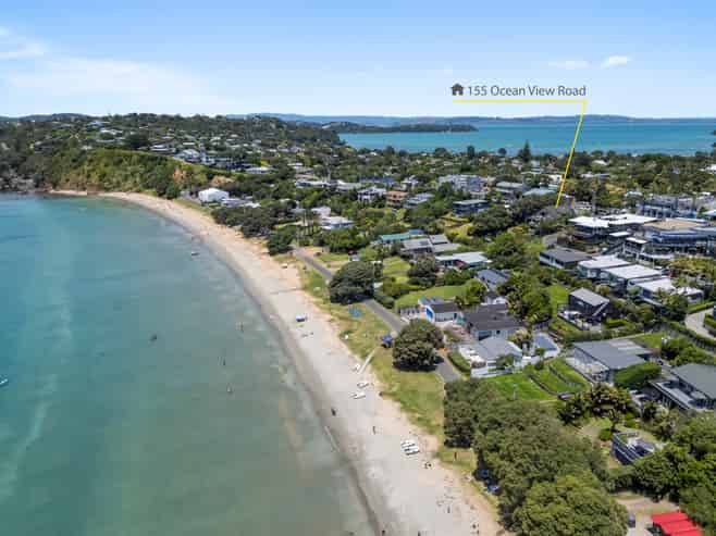 155 Ocean View Road, Oneroa
