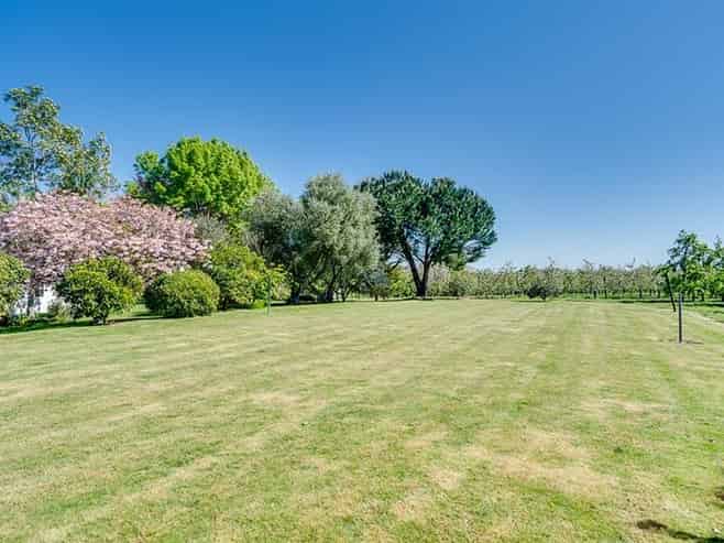 a/230 St Georges Rd, Havelock North