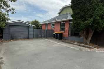 10 Oakhurst Place, Russley