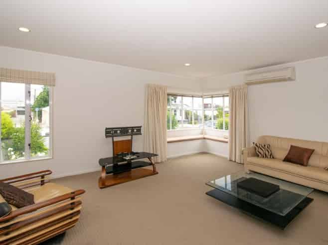 2/20 Francis Street, Blenheim Central