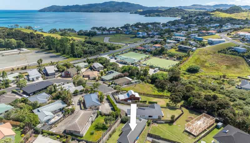 14 Protea Drive, Cable Bay