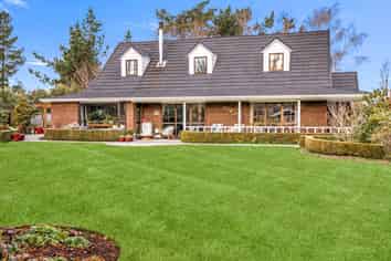 6 Glenbrae Place, Loburn