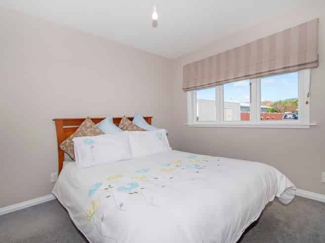 37 Garden Road, Avalon