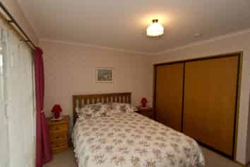 4/93 Avenue Road, West End