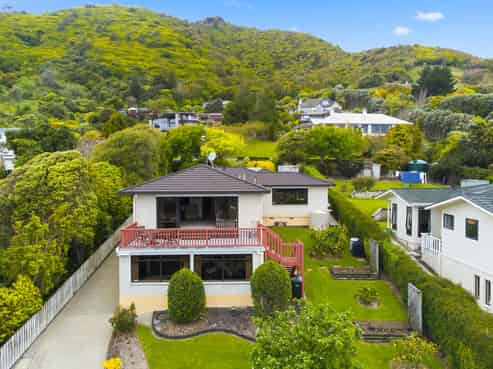 51 Kotare Street, Waikanae